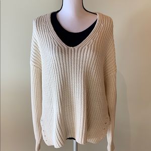 Everlane The Texture Cotton VNeck